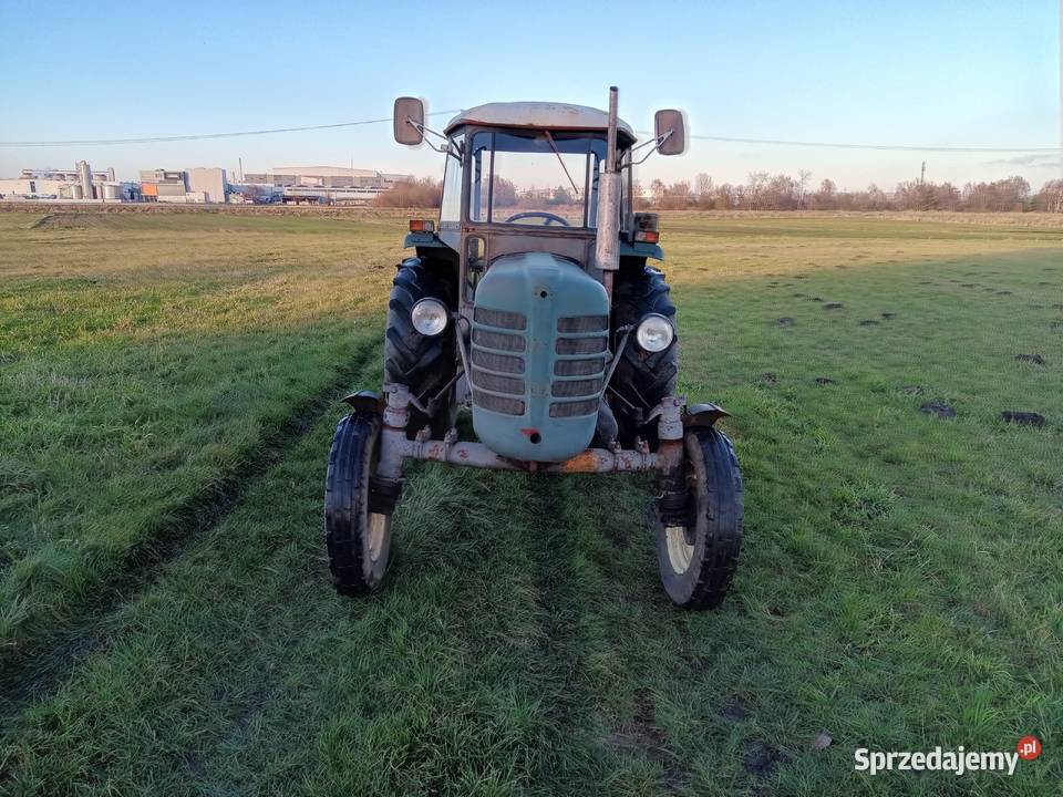 Ursus 4011 z kabiną Tychy