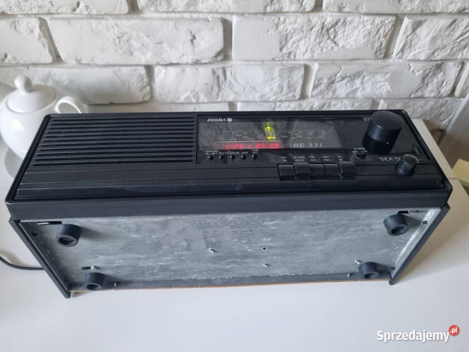 Radio zegar UNITRA DIORA RE 331 UNIKAT sprawne