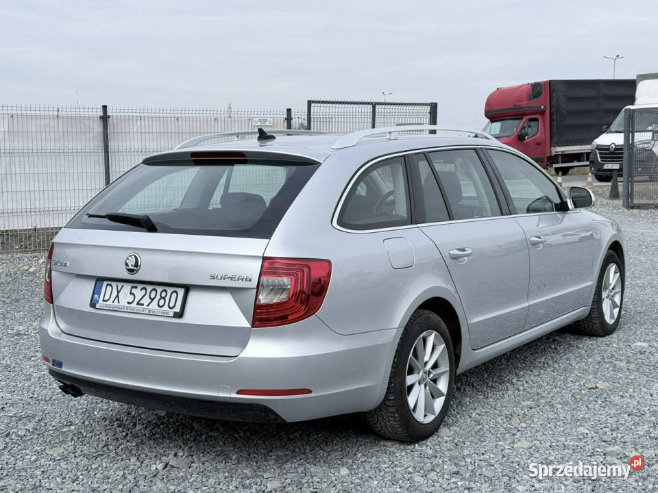 koda Superb 16 TDI 105 2014r panorama navi lift nawigacja Wojkowice sprzedam