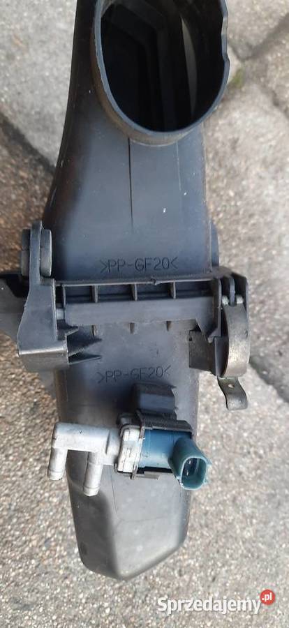 Filtr powietrza toyota yaris 0105r 0J01 Rok produkcji 2005 śląskie