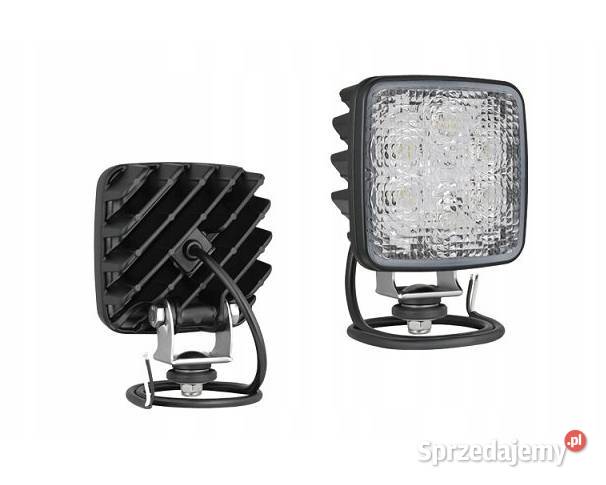 LAMPA ROBOCZA LED KWADRAT 105X105 800LM Z PRZEW Części zamienne Rolnictwo Trzciana