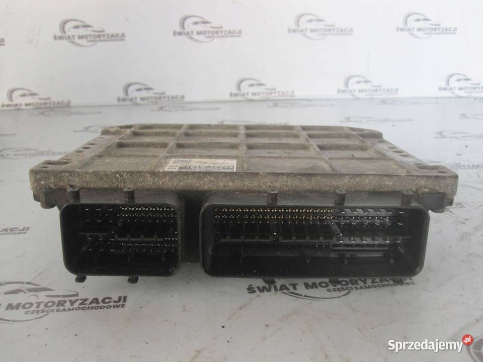 AURIS 13 B komputer sterownik silnika 8966102S50