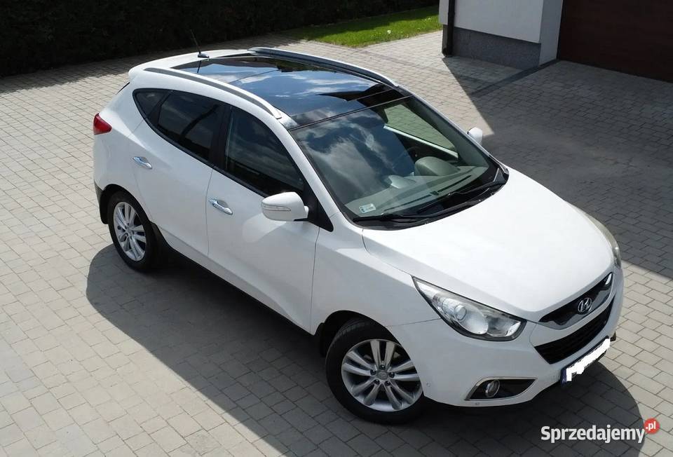 Hyundai ix35 17 CRDi Premium Uherce Mineralne