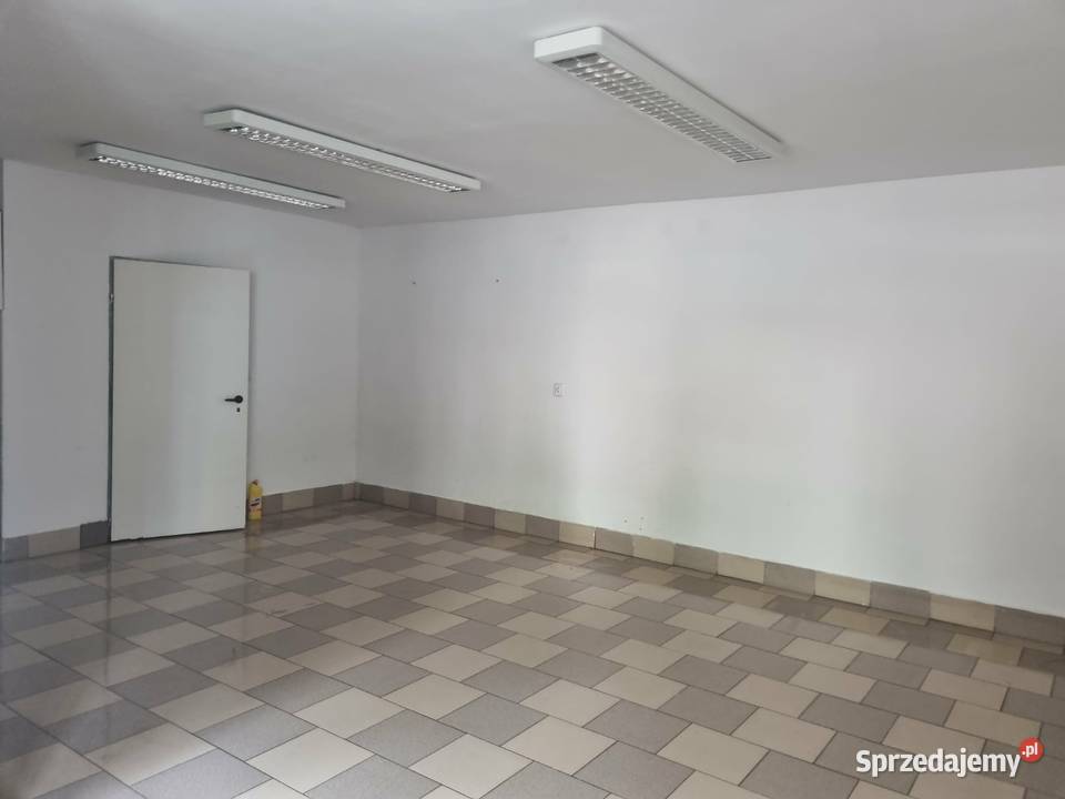 Sprzedam lokal 33 m2 niski czynsz Skarżysko-Kamienna