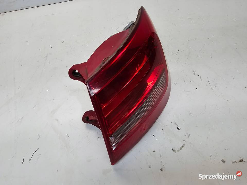 LAMPA PRAWY TYŁ W BŁOTNIK AUDI A6 C7 4G9945096 Lampy tylne Przystajń