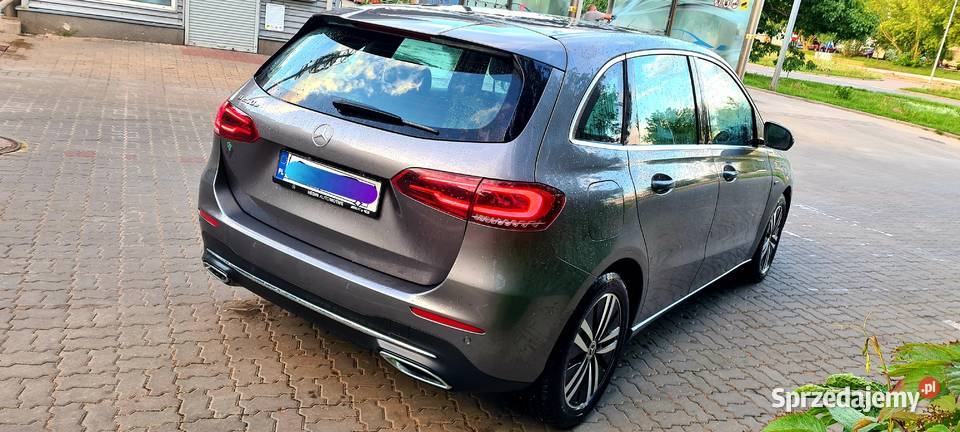 Mercedes B250ePlug In 218full wersjazamiana Rok produkcji 2022 sprzedam