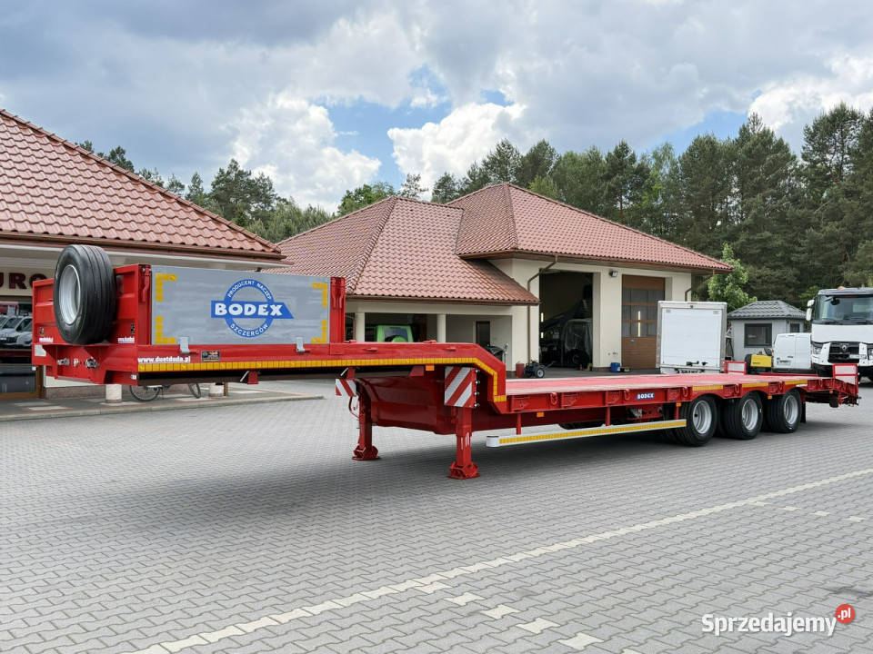 niskopodwoziowa Bodex NN3J Ładowność 26500 3osie Widełki