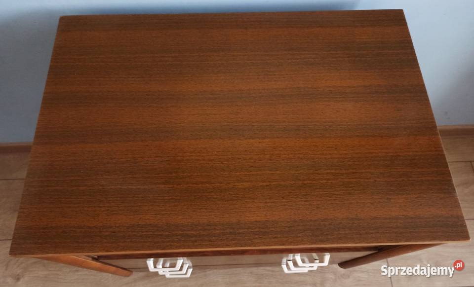 komoda PRL 64 x 60 x 40 3 szuflady stan nowe Kraków