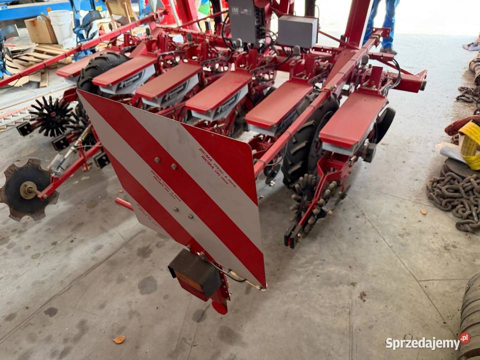 Siewnik do Buraków Kverneland Monopill 6 m2 nieuszkodzony Nowa Ruda