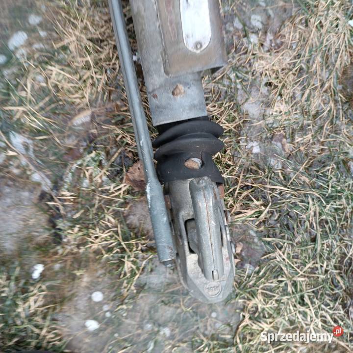 Przyczepa przyczepka dyszel z hamulcem