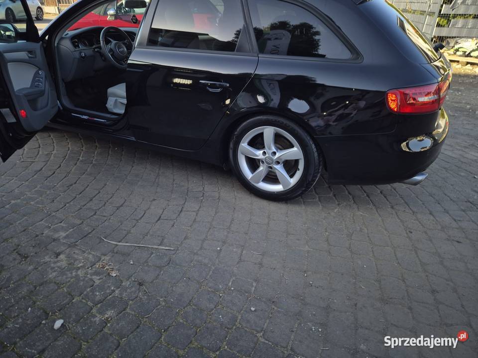 Audi A4 211 koni S li ładne A4 Warszawa