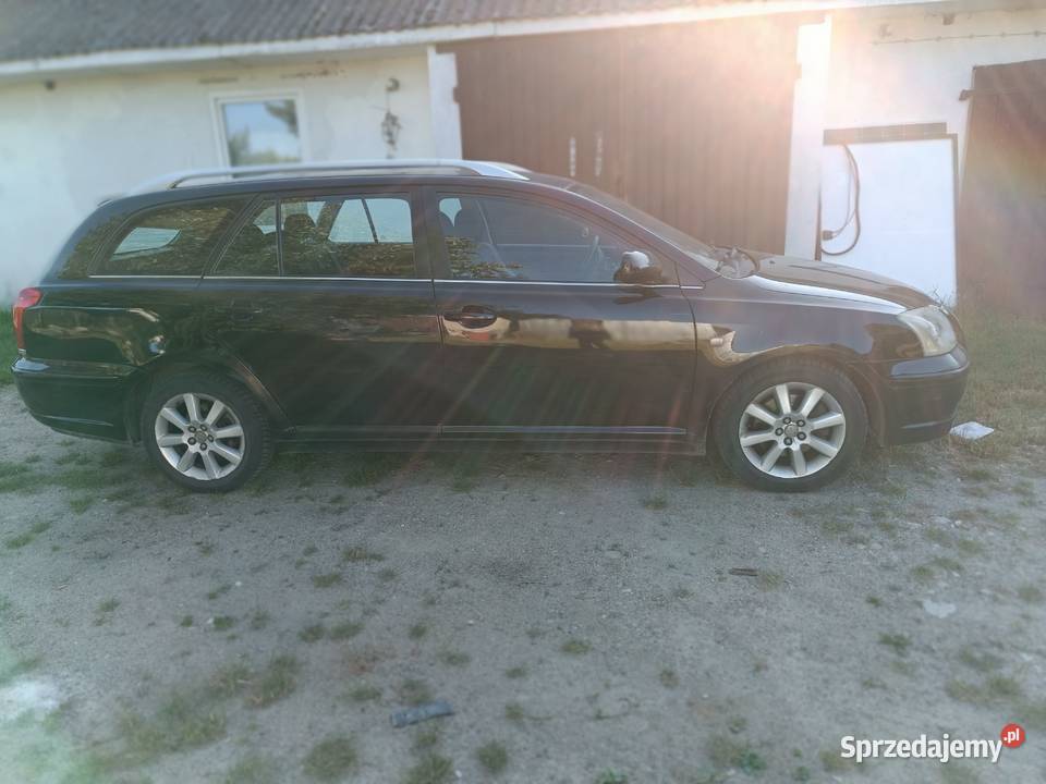Toyota Avensis kombi Lubartów