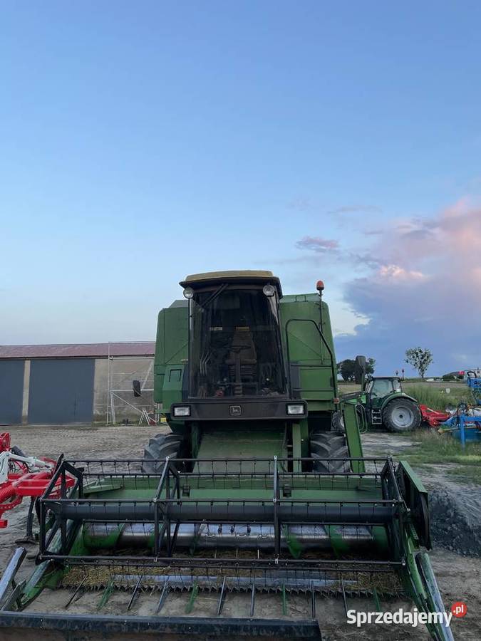 John Deere 1075 Kombajn Strzeleczki