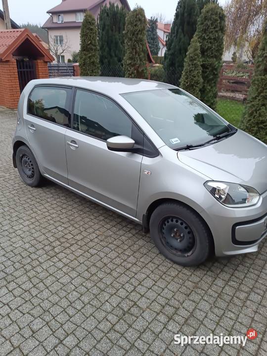 Volkswagen UP salon Polska klima mały przebieg Rok produkcji 2014 Kołbiel sprzedam