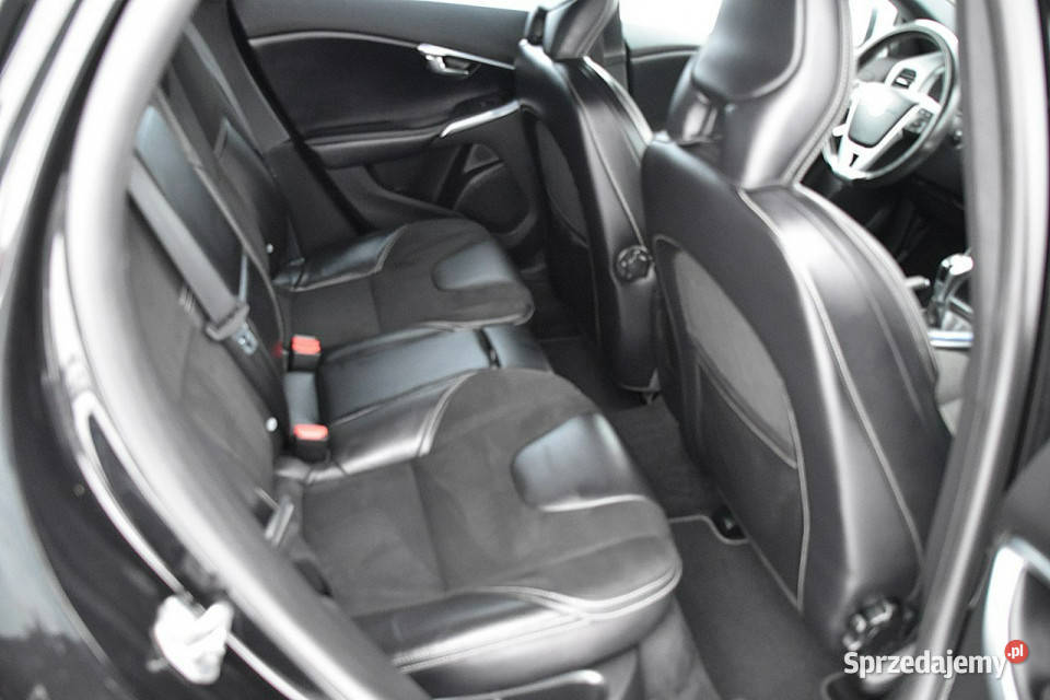 Volvo V40 20D2 RDesign Alcantara Led Navi Xenon Hatchback mazowieckie Nowe Kucice