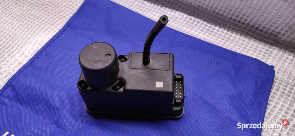 VW golf III pompa zamykania pompka zamka lubelskie Kiełczewice Dolne