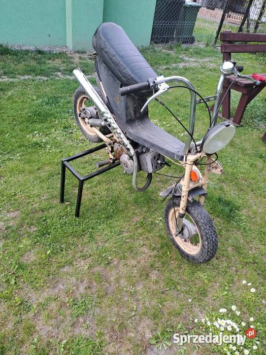 Sprzedam motorynke stelle beżowy kujawsko-pomorskie Książki sprzedam