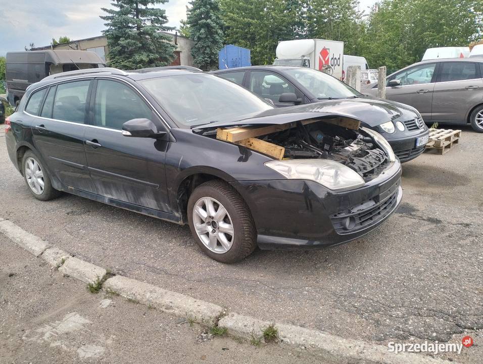 Zderzak przód Renault laguna 3 2008 Rok produkcji 2008 warmińsko-mazurskie Mrągowo