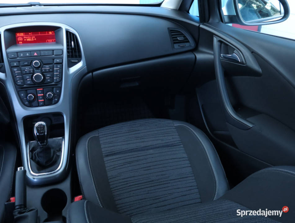 Opel Astra 14 T ESP