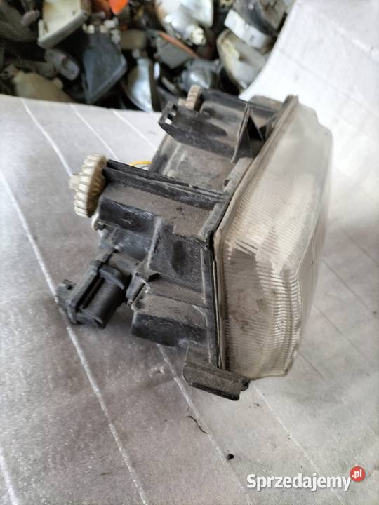 LAMPA PRZÓD PRAWA SEAT IBIZA CORDOBA 086654 Kamień-Kolonia