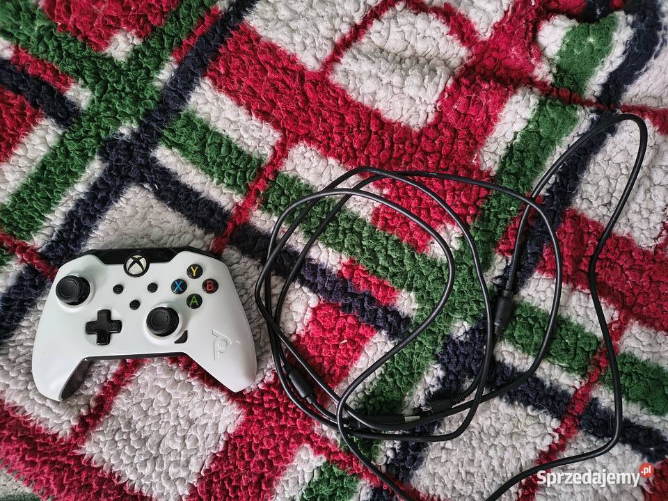 Konsola Xbox One 500GB gry i pady Warszawa