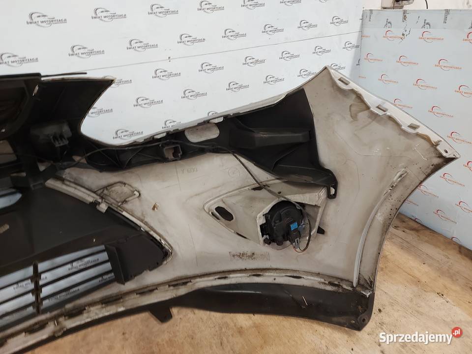 FORD C 11r zderzak przód osobowe Kielce sprzedam