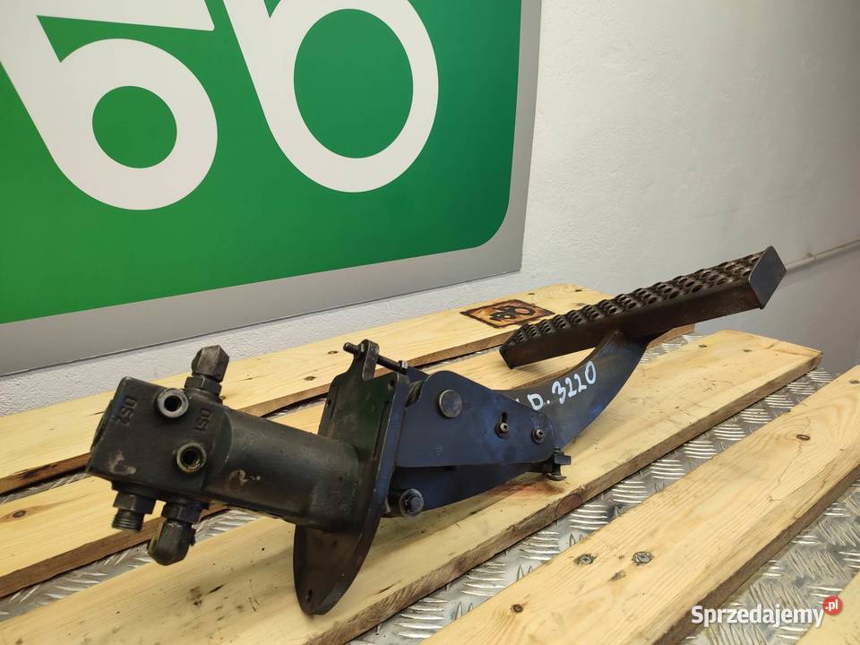 Dźwignia hamulca nożnego John Deere 3280 Wilkowo