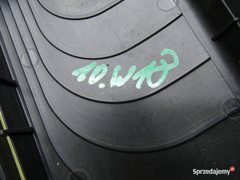 SKRZYNKA BEZPIECZNIKÓW BSI A2465400182 MERCEDES sprzedam