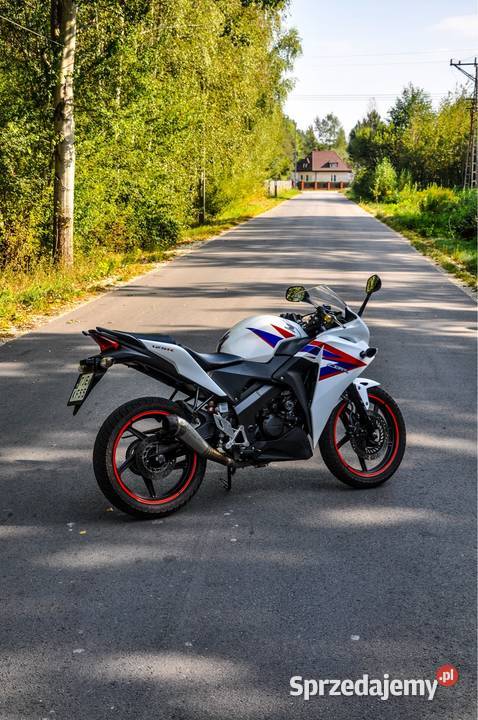 Honda CBR 125R 2015r sprzedam