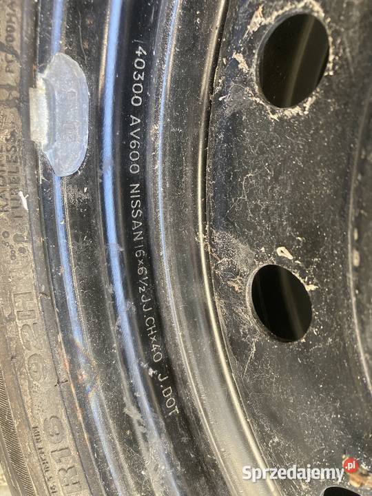Felga Nissan z oponą Dunlop 20560 R16 Jędrzejów sprzedam