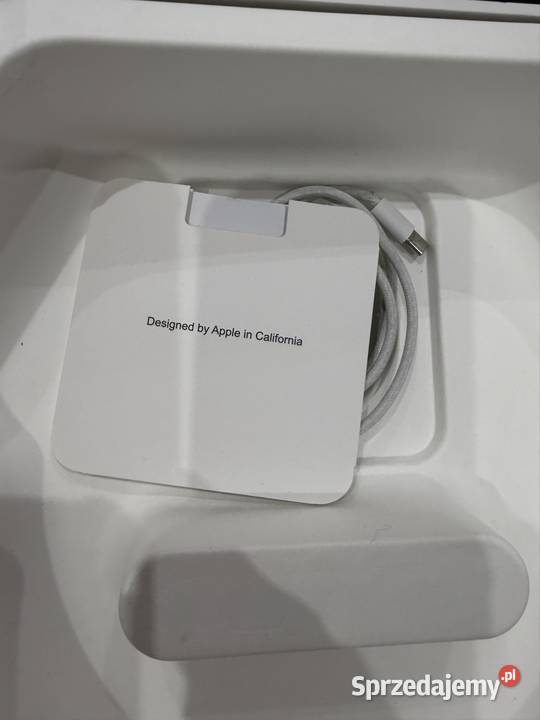 AirPods Midnight Bolesławiec