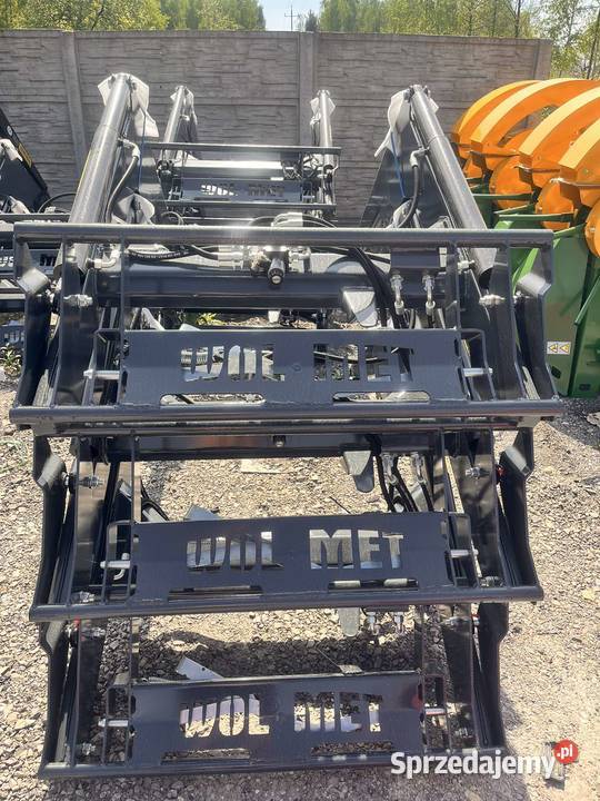 Ładowacz czołowy TUR 2B WOLMET 700 34 m Tuchola