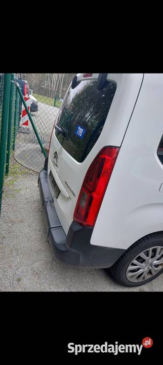 Citroen berlingo do przewozu inwalidów 2020r sprzedam