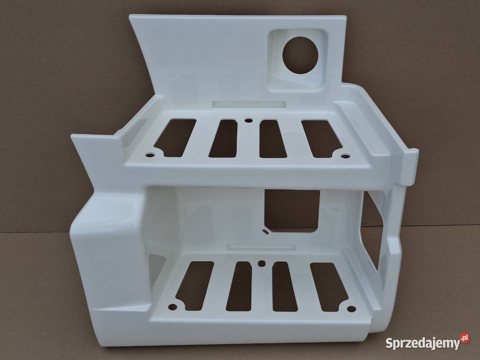 MAN TGS TG3 STOPIEŃ DOLNY PRAWY OBUDOWA WNĘKA Bieleń