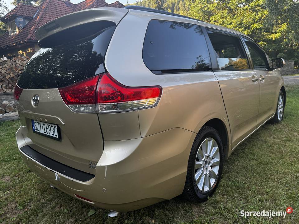 Toyota Sienna 2012 35 V6 XLE AWD Zarejestrowana czujnik martwego pola Milówka