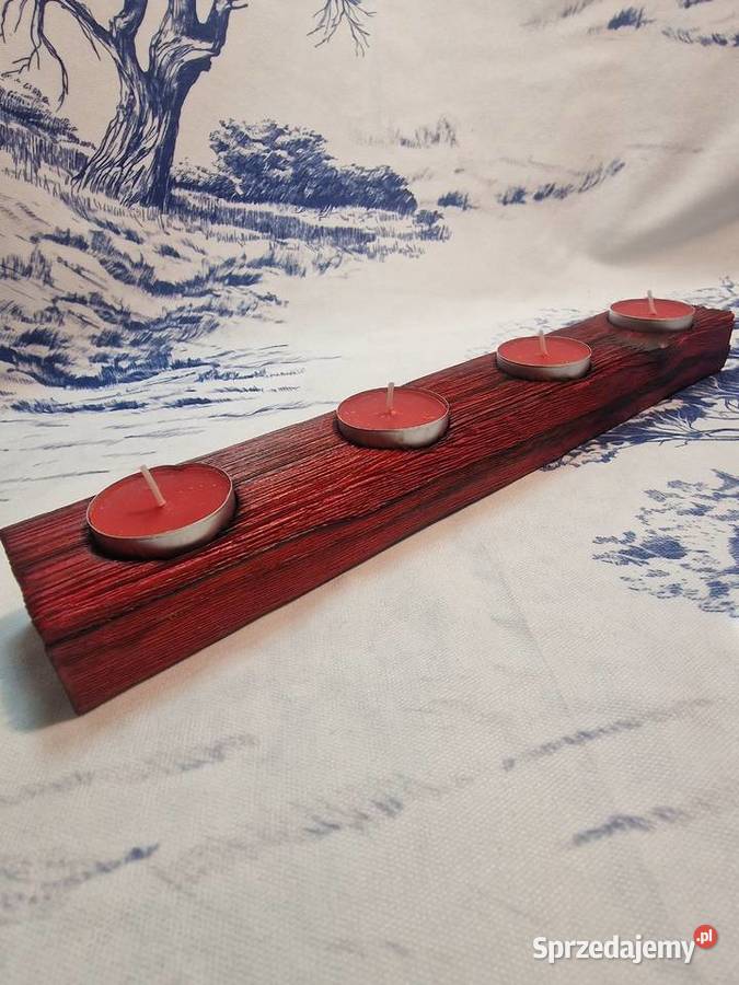 Świecznik Shou Sugi Ban drewno świerkowe czerwony