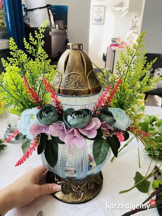 Znicze na grób kompozycja na pomnik na Łódź