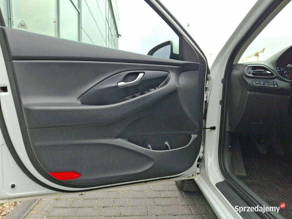Hyundai i30 15 DPI 110 Comfortpierwszy 1498cm3