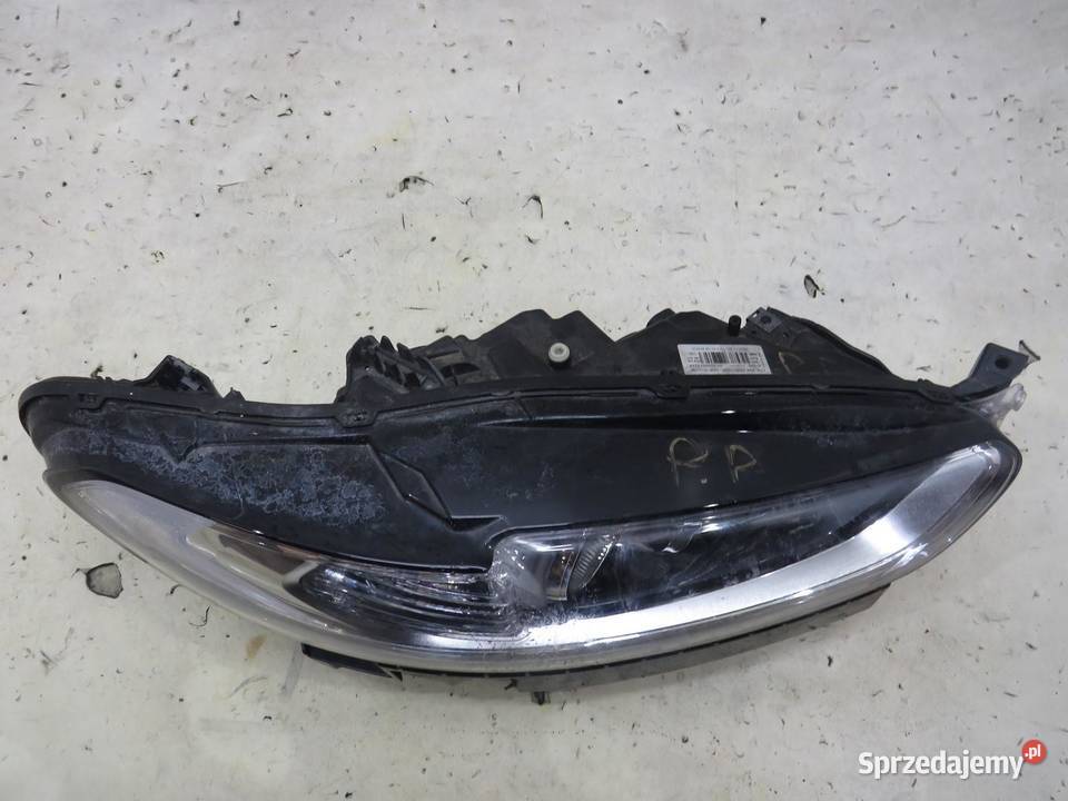 LAMPA PRAWA PRZEDNIA PRZÓD ŚLIZG MONDEO MK5 LIFT Lampy przednie