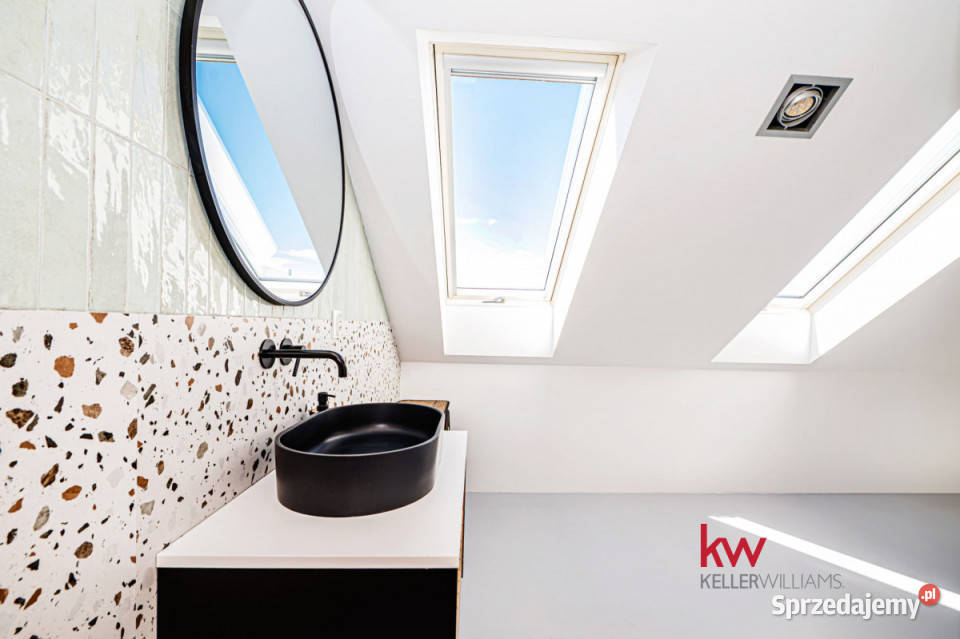 Dom wolnostojący 300m2 Mrowino Liczba pokoi 5