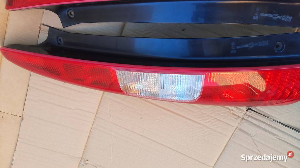 lampa prawa 8330A233 lewa 8330A234 Mitsubishi osobowe
