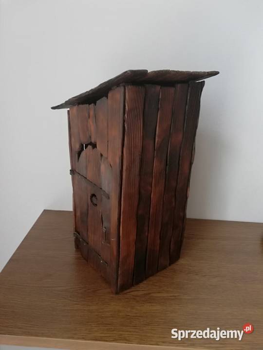 Model wiejskiego wychodka Warszawa