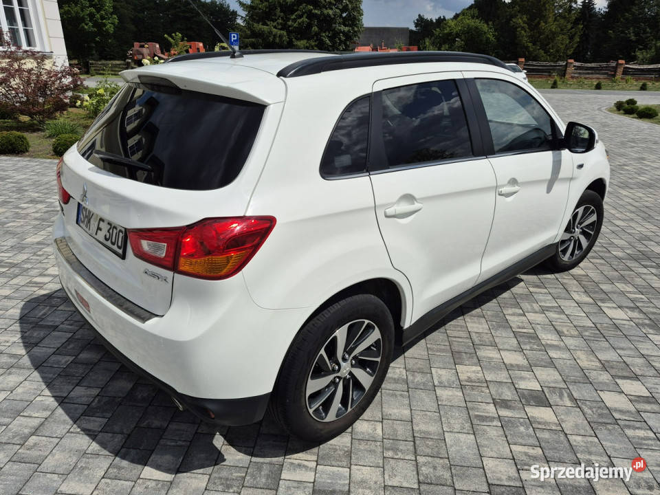 Mitsubishi ASX 16 benzyna LIFT 132 przebiegu autoalarm Drelów