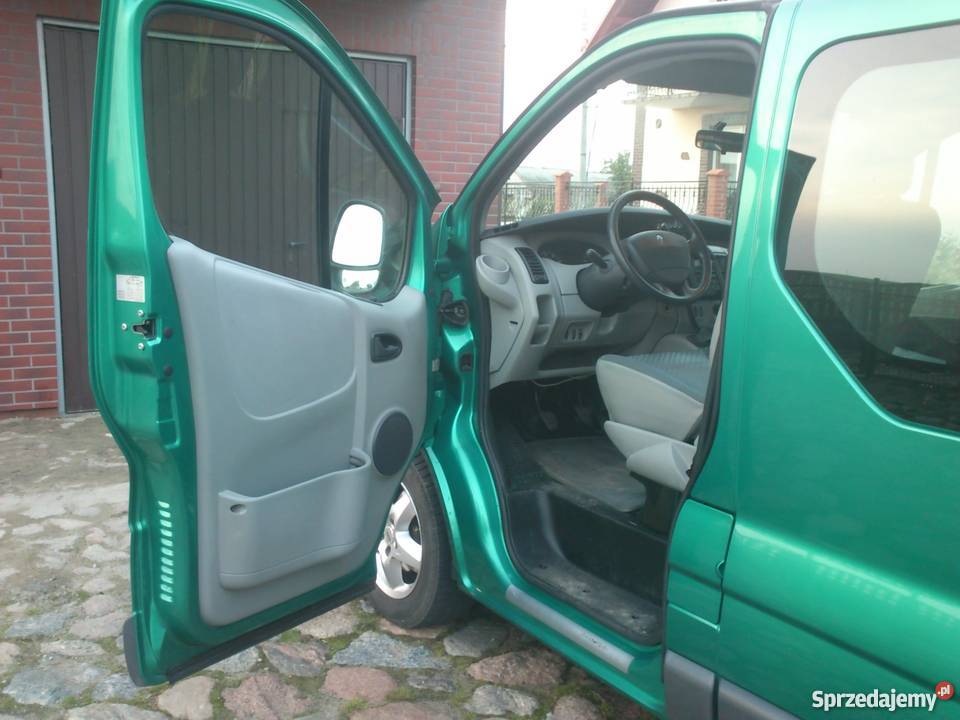 Renault Trafic maxi 25 dCI L2H1P2 Rok produkcji 2007