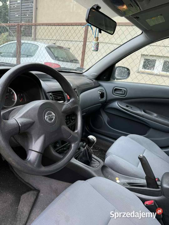 Nissan almera 15 benzyna 98 sedan Brudzeń Duży sprzedam