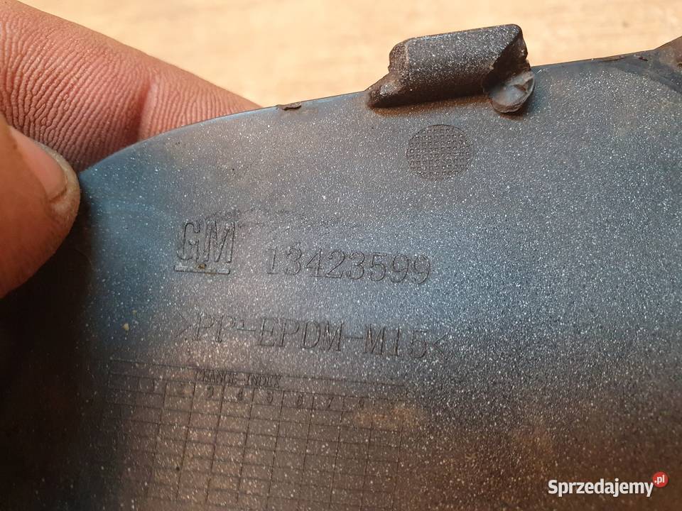 OPEL ASTRA 5 V K ZAŚLEPKA HAKA ZDERZAKA PRZÓD Motoryzacja Międzychód