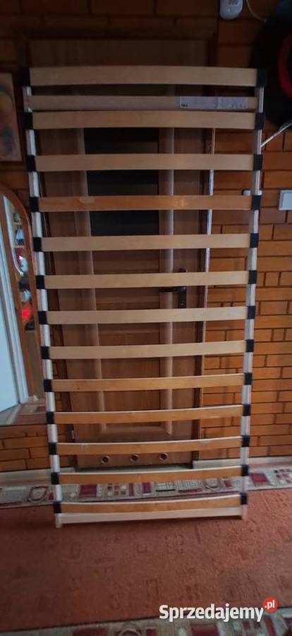Materac ze stelażem 90 200 w stanie Przemyśl