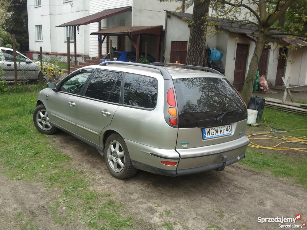fiat marea weekend combi 20 155k ideał Marea Milanówek