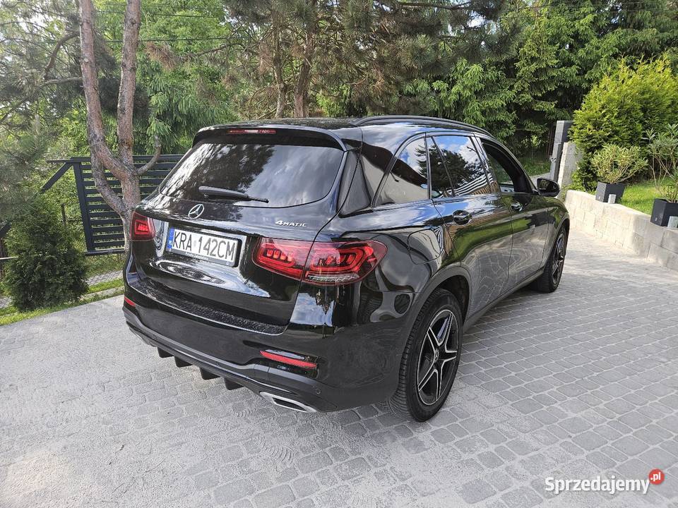 Mercedes glc 200d 4matic amg Rok produkcji 2020 Mogilany