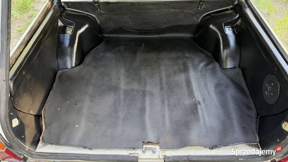 Fiat 125p kombi NIE sanitarka